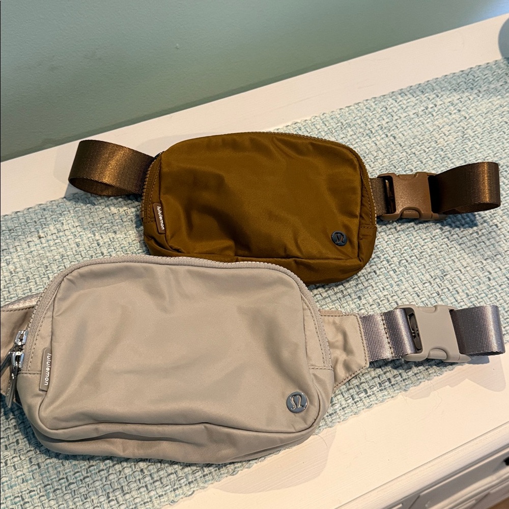 2- Lululemon belt bags - 1 Liter / 2 Liter 🤍